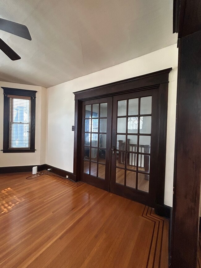 187 Alden Ave, Unit Lg 2 bedroom apt for rent in New Haven, CT - Building Photo - Building Photo