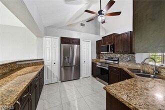 305 SE 19th Terrace in Cape Coral, FL - Building Photo - Building Photo