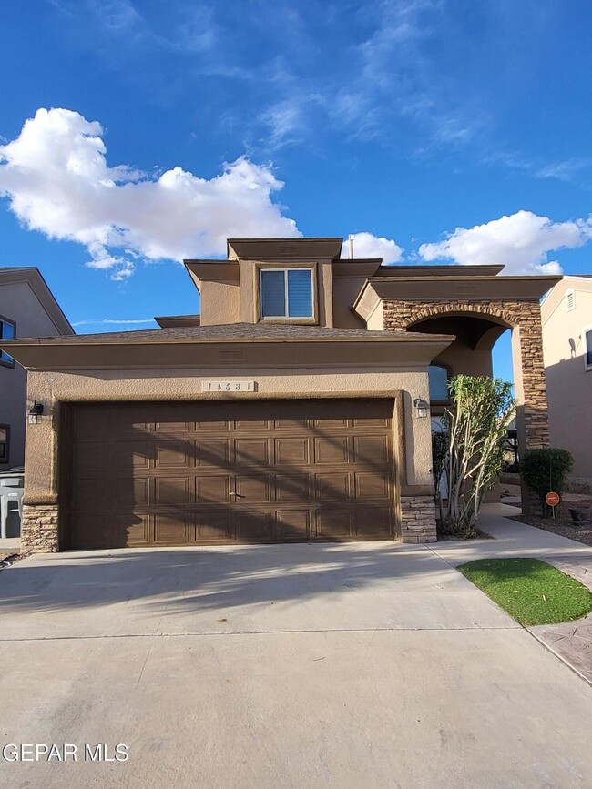 14681 Spanish Point Dr in El Paso, TX - Building Photo - Building Photo