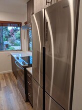 2521 NE 125th St, Unit 2521 NE 125TH ST in Seattle, WA - Foto de edificio - Building Photo