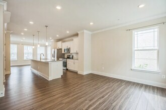 2756 Bridgewater Dr in Bryans Road, MD - Building Photo - Building Photo