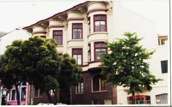 1135 Masonic Ave in San Francisco, CA - Foto de edificio - Building Photo