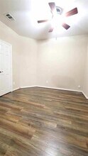 2401 Eaton Dr in McKinney, TX - Building Photo - Building Photo