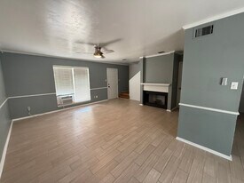 130 Mimosa Pl in Lafayette, LA - Building Photo