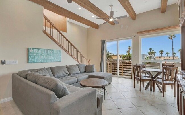 5155 Muir Ave in San Diego, CA - Building Photo - Building Photo