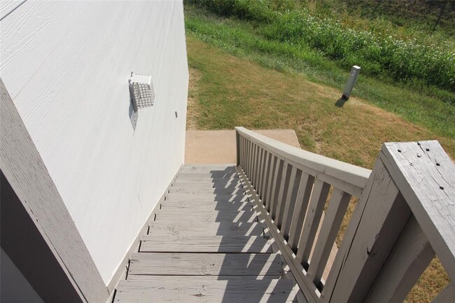316 Falcon Ct in Norman, OK - Building Photo - Building Photo