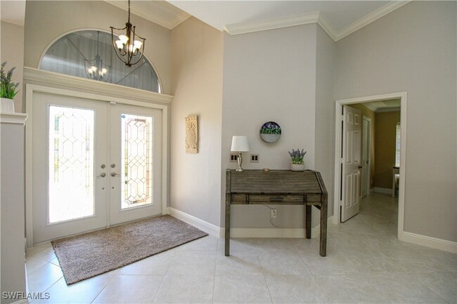 property at 333 Wentworth Ct