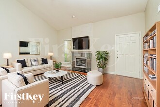 2014 Greencove Dr, Unit 0709-102 in Arlington, TX - Building Photo - Building Photo