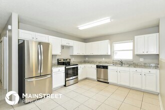 604 37th St W in Bradenton, FL - Building Photo - Building Photo