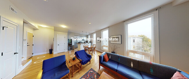 158 Hampshire St, Unit 4a in Cambridge, MA - Building Photo - Building Photo