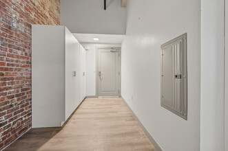 100 Allyn St in Hartford, CT - Building Photo - Building Photo