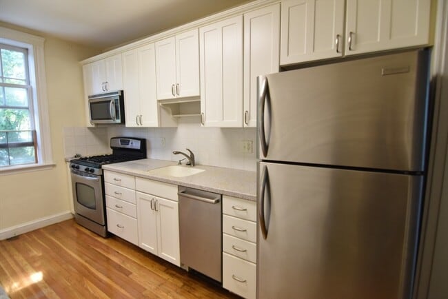 property at 169 Kent St