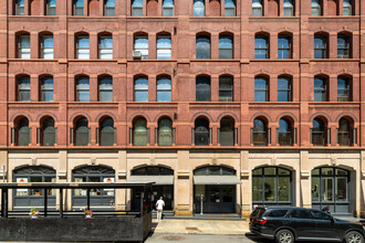 51-53 Hudson St in New York, NY - Building Photo - Building Photo