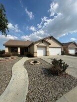 26469 Bradshaw Dr in Menifee, CA - Building Photo