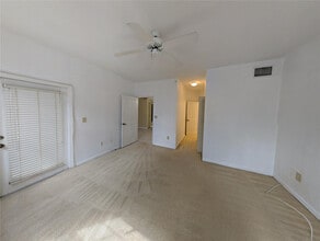 761 SW 148th Ave in Davie, FL - Building Photo - Building Photo