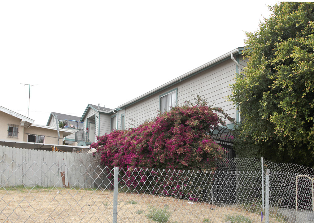 3708 National Ave in San Diego, CA - Foto de edificio