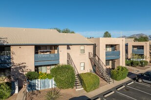 Rincon Village in Tucson, AZ - Building Photo