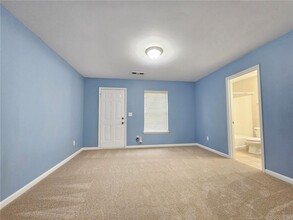 2239 Landing Ridge Dr in Duluth, GA - Building Photo - Building Photo