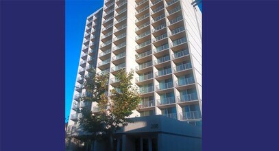 288 F St in Chula Vista, CA - Foto de edificio - Building Photo