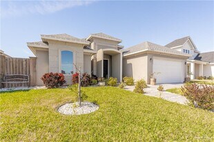 27 Tulipan Ave in Palmview, TX - Building Photo
