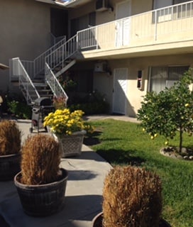 341 N Atlantic Blvd, Unit Available in Alhambra, CA - Building Photo - Building Photo