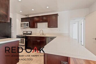 1211 Horn Ave in West Hollywood, CA - Foto de edificio - Building Photo