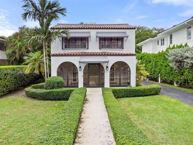 property at 2618 Alhambra Cir