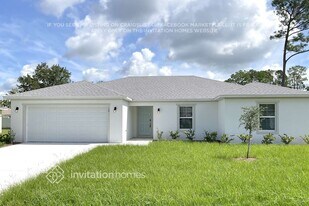 19 Pittson Ln in Palm Coast, FL - Building Photo