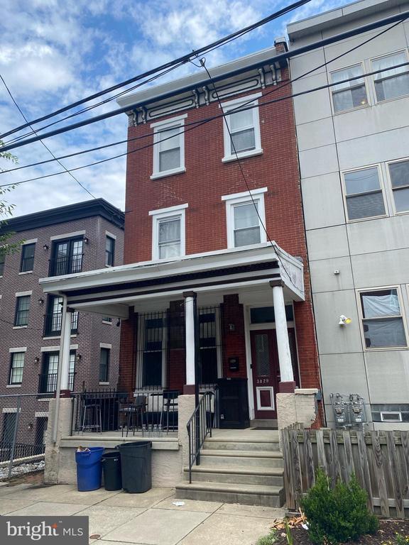 property at 3829 Hamilton St