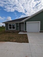 704 W Loren Dr in Siloam Springs, AR - Building Photo - Building Photo