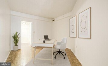 7111 Woodmont Ave in Chevy Chase, MD - Building Photo - Building Photo