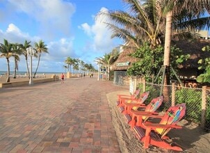 1702 McKinley St, Unit #6 in Hollywood, FL - Building Photo - Building Photo