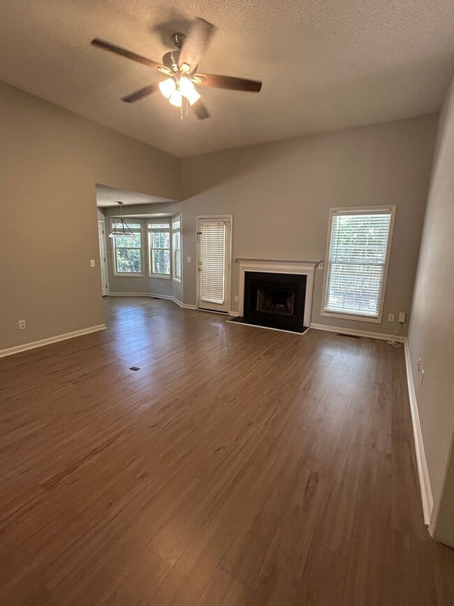 4305 Mantua Way in Raleigh, NC - Building Photo - Building Photo