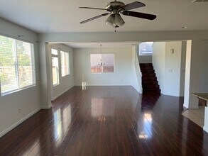 11717 California Poppy Dr in Bakersfield, CA - Building Photo - Building Photo