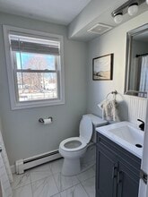 126 Overland St in Manchester, NH - Building Photo - Building Photo