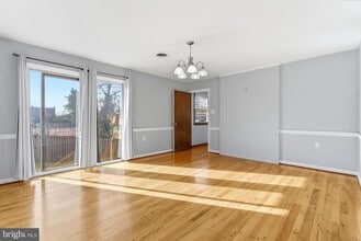 413 Briarmont Dr in Winchester, VA - Building Photo - Building Photo