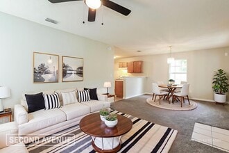 1531 Brook Forest Dr in Jacksonville, FL - Foto de edificio - Building Photo