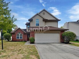 297 Concord Way in Greenwood, IN - Building Photo