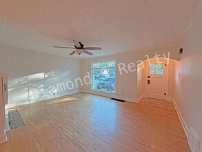 1829 S Hampton Ave in Springfield, MO - Building Photo - Building Photo