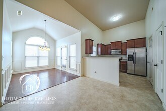 30 Churchhill Dr in Fort Mitchell, AL - Building Photo - Building Photo