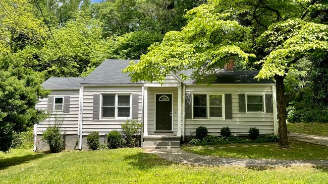 property at 1559 Orlando St SW