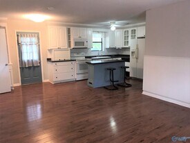 22193 Bragg St in Athens, AL - Building Photo