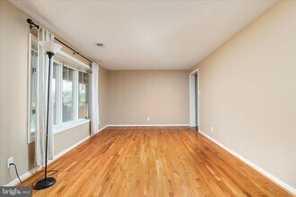 716 Gafia Lodge Rd in Middletown, VA - Building Photo - Building Photo