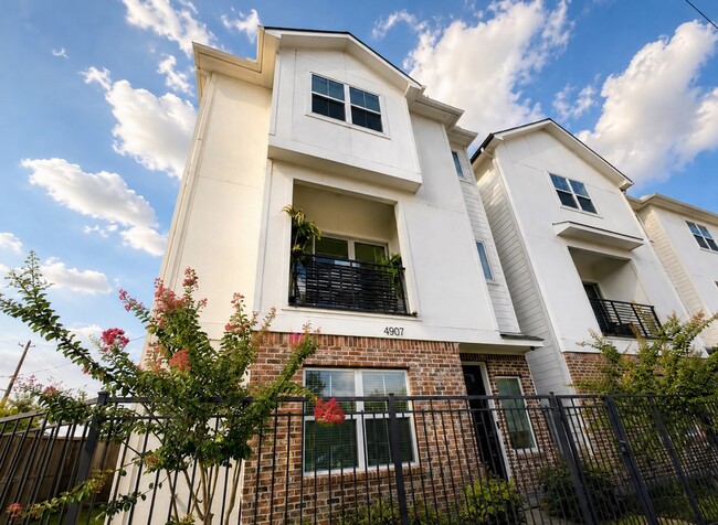 property at 4907 Avenue J