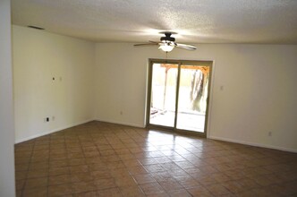 304 Cottonwood Dr in Copperas Cove, TX - Building Photo - Building Photo