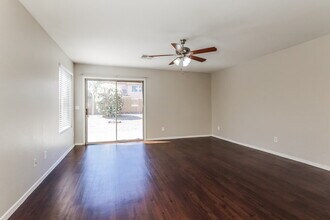 2415 W Maldonado Rd in Phoenix, AZ - Building Photo - Building Photo