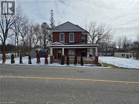 21 Johnson Rd in Brantford, ON - Building Photo
