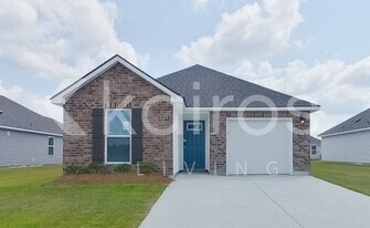 14250 Ruffian Ave, Unit 05-308 in Denham Springs, LA - Building Photo