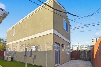 6174 Dorothy Dr in San Diego, CA - Building Photo - Building Photo
