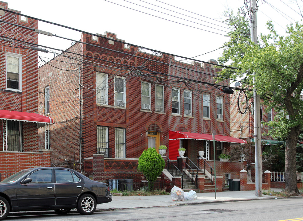 9318 Avenue B in Brooklyn, NY - Building Photo